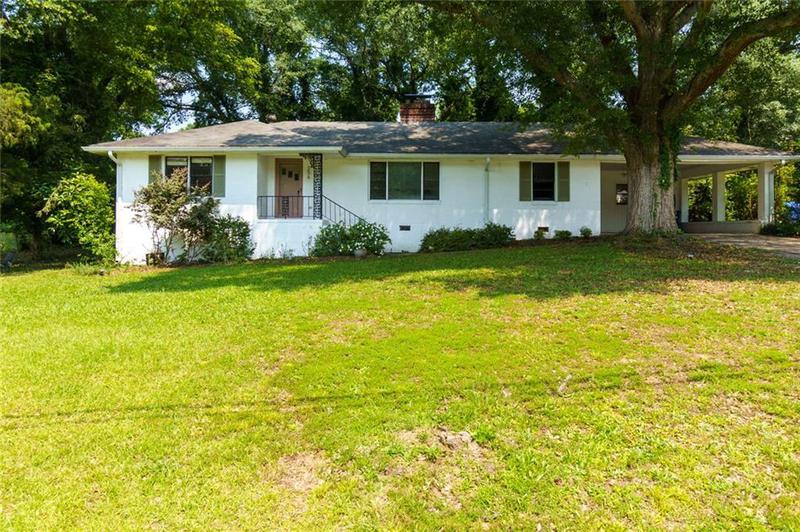 Image for property 256 4th Avenue, Winder, GA 30680