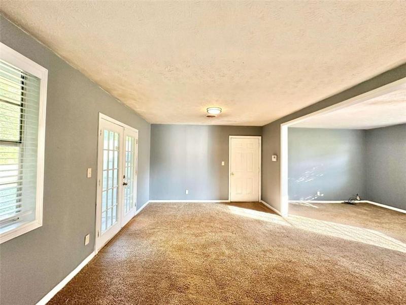 Image for property 4363 Stonewall Tell Road, Atlanta, GA 30349