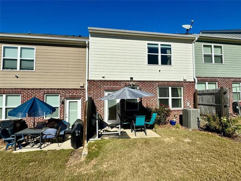 Image for property 1606 LARKSPUR Trail, Conyers, GA 30012