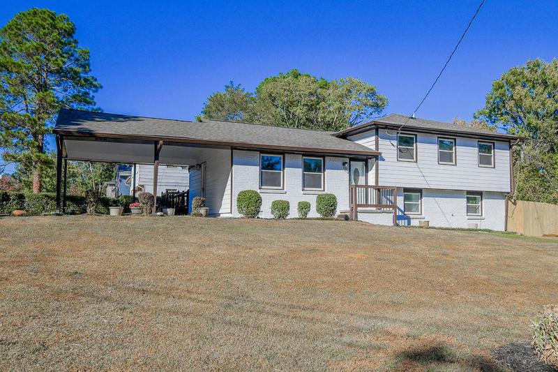 Image for property 5186 Flemish Court, Atlanta, GA 30349