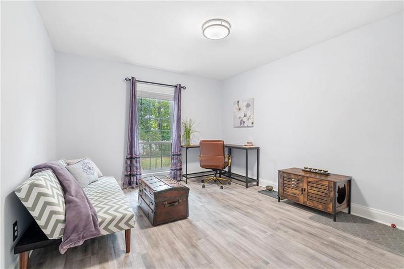 Image for property 6851 Roswell Road M12, Sandy Springs, GA 30328