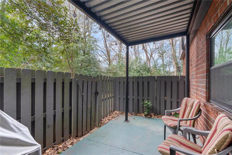 Image for property 6851 Roswell Road M12, Sandy Springs, GA 30328