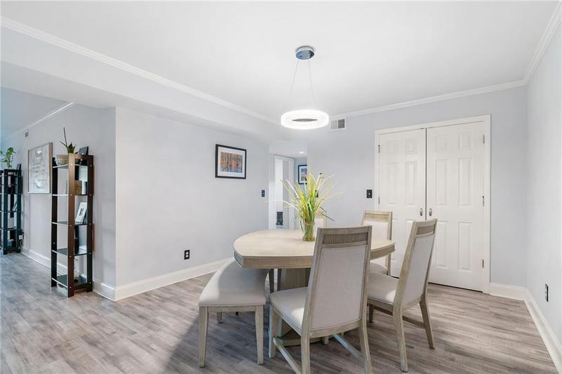 Image for property 6851 Roswell Road M12, Sandy Springs, GA 30328