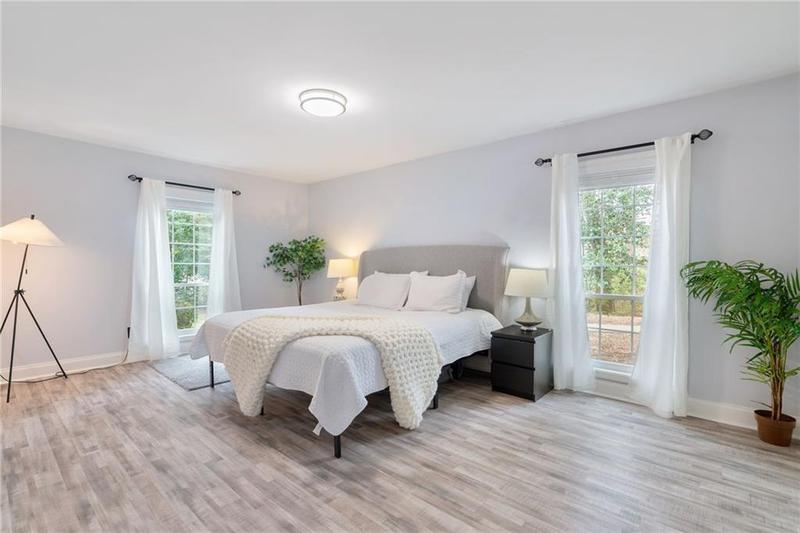 Image for property 6851 Roswell Road M12, Sandy Springs, GA 30328