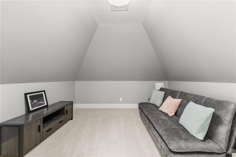 Image for property 3694 Silver Brook Lane, Gainesville, GA 30506
