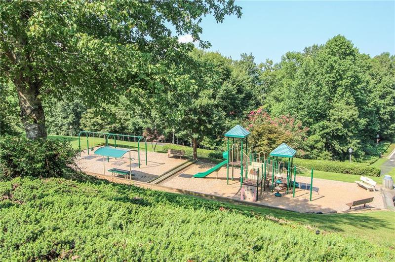 Image for property 3694 Silver Brook Lane, Gainesville, GA 30506