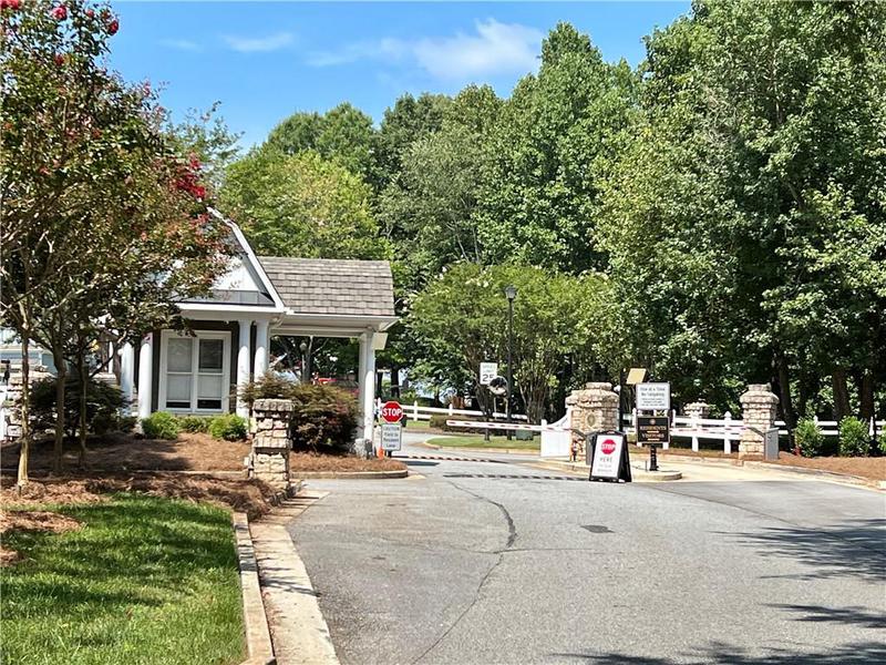 Image for property 3694 Silver Brook Lane, Gainesville, GA 30506