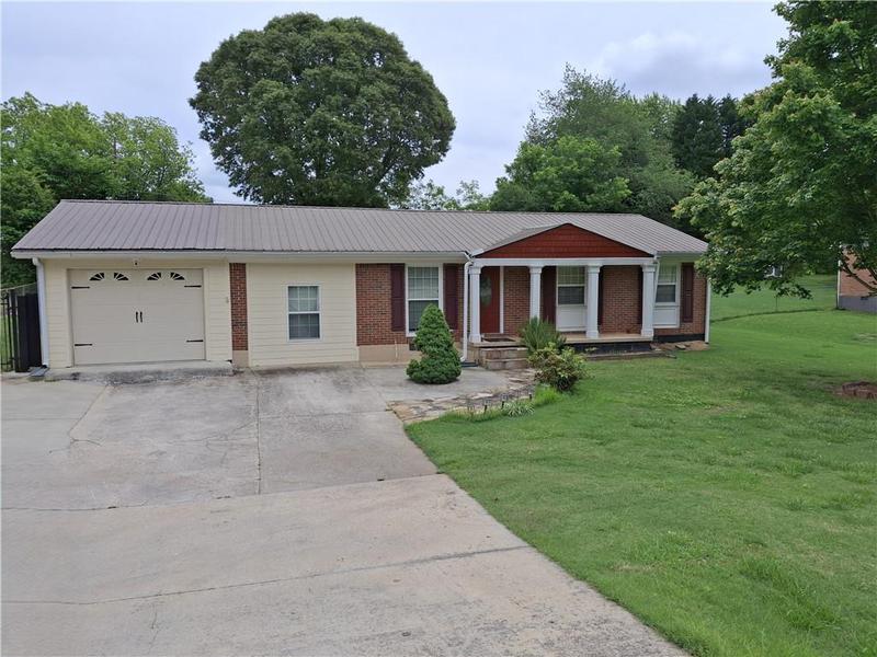 Image for property 2688 Sardis Road, Gainesville, GA 30506