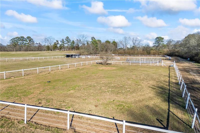 Image for property 356 Oak Grove Road, Adairsville, GA 30103