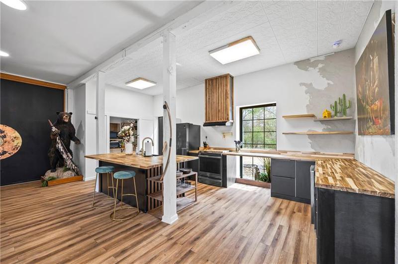 Image for property 356 Oak Grove Road, Adairsville, GA 30103