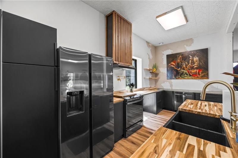 Image for property 356 Oak Grove Road, Adairsville, GA 30103