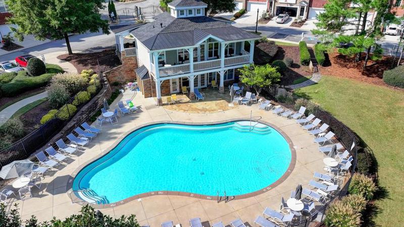 Image for property 3676 Chattahoochee Summit Drive, Atlanta, GA 30339