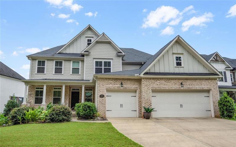 Image for property 207 Wild Rose Circle Circle, Holly Springs, GA 30115