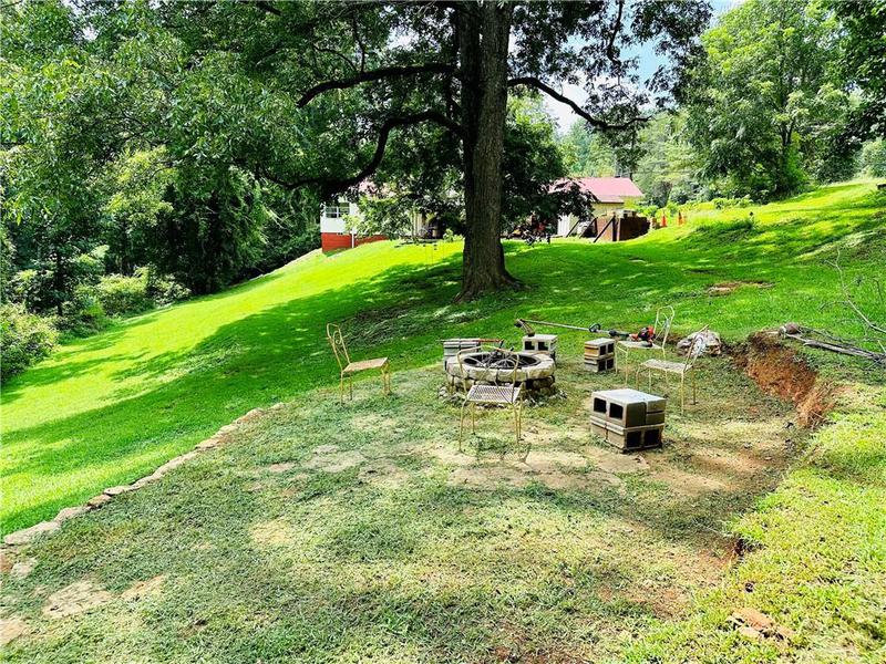 Image for property 2582 White Sulphur Road, Gainesville, GA 30501