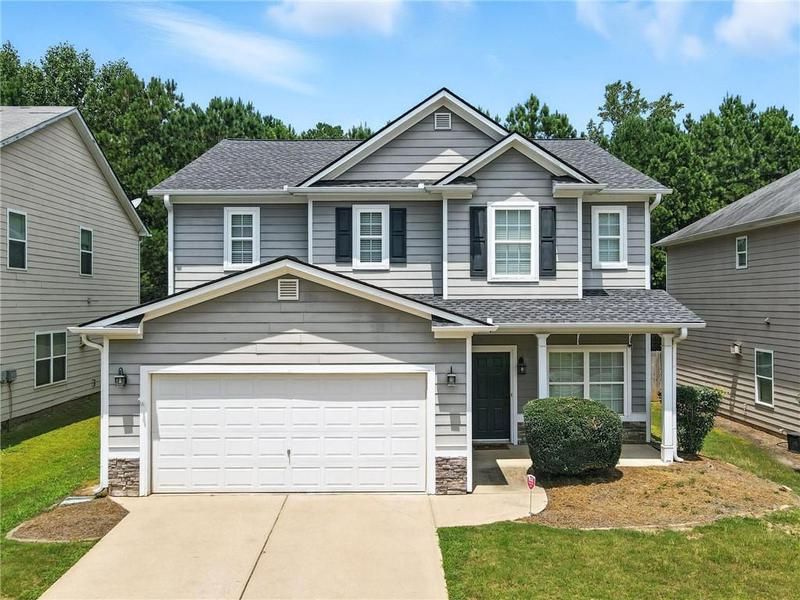 Image for property 301 Parkmont Way, Dallas, GA 30132