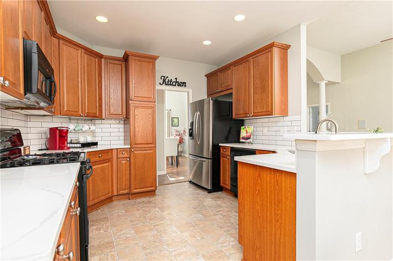 Image for property 131 Paddington Place, Acworth, GA 30101