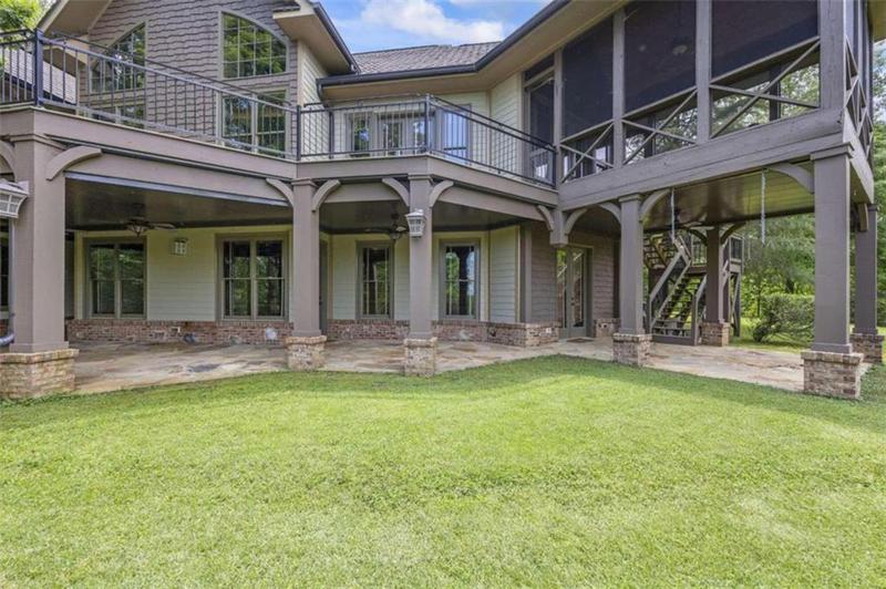 Image for property 318 & Edgewater Trail, Toccoa, GA 30577