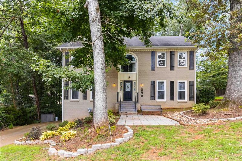 Image for property 1692 Windsor Chase Court, Lawrenceville, GA 30043