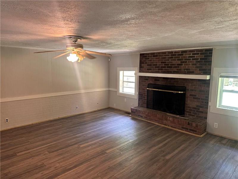 Image for property 107 Brookview Drive, Griffin, GA 30223