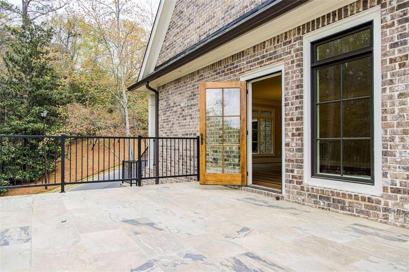 Image for property 101 Vinings Drive, Rome, GA 30161