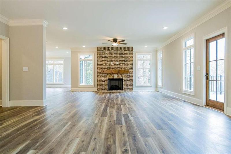Image for property 101 Vinings Drive, Rome, GA 30161