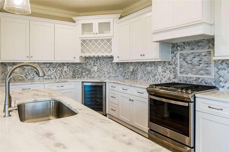 Image for property 101 Vinings Drive, Rome, GA 30161