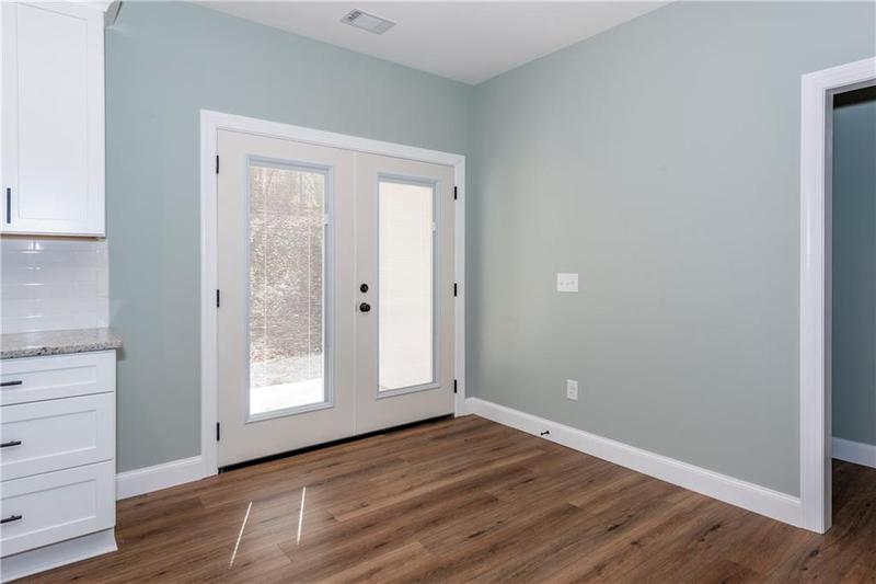 Image for property 90 Lake Point Drive, Dahlonega, GA 30533