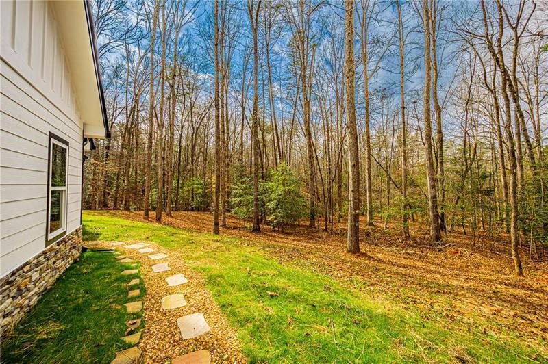 Image for property 90 Lake Point Drive, Dahlonega, GA 30533