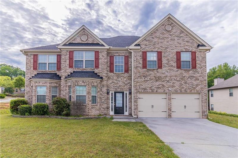 Image for property 204 Saintvry Path, Atlanta, GA 30349