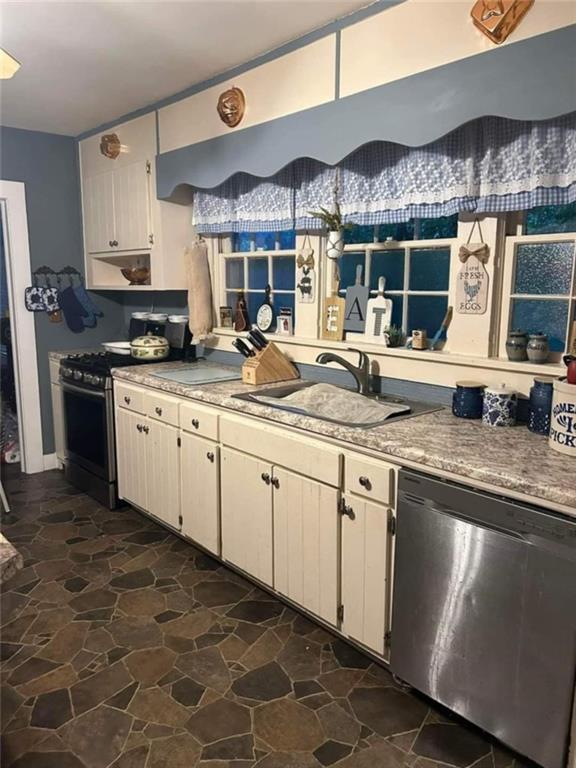 Image for property 133 Cave Spring Street, Cedartown, GA 30125