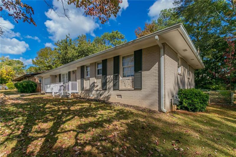 Image for property 929 Pine Roc Drive, Stone Mountain, GA 30083