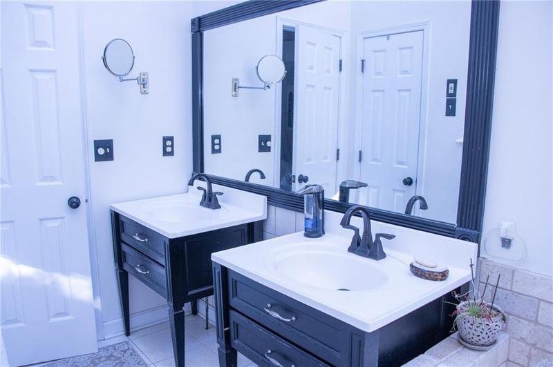 Image for property 1563 Poplarwood Lane, Lawrenceville, GA 30043
