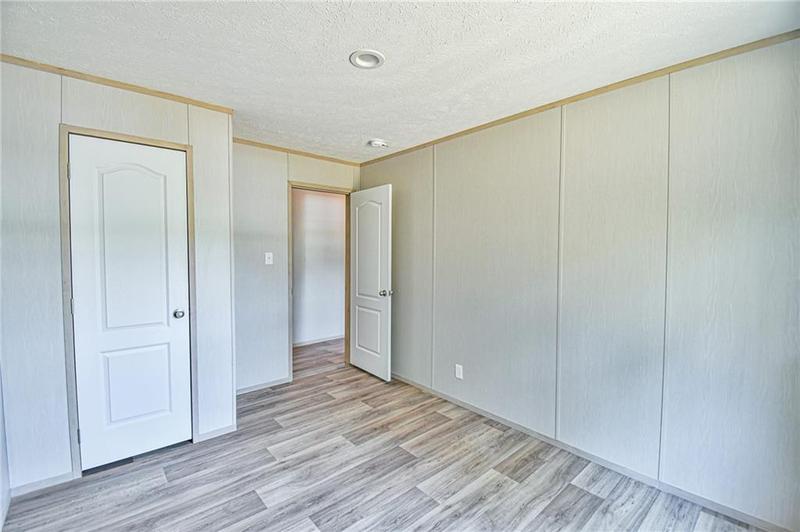 Image for property 734 Nails Creek Crossing, Royston, GA 30662