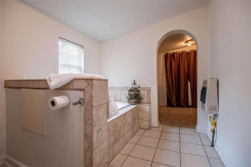 Image for property 3125 Highway 166, Carrollton, GA 30117
