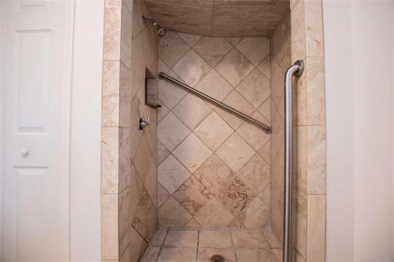 Image for property 3125 Highway 166, Carrollton, GA 30117