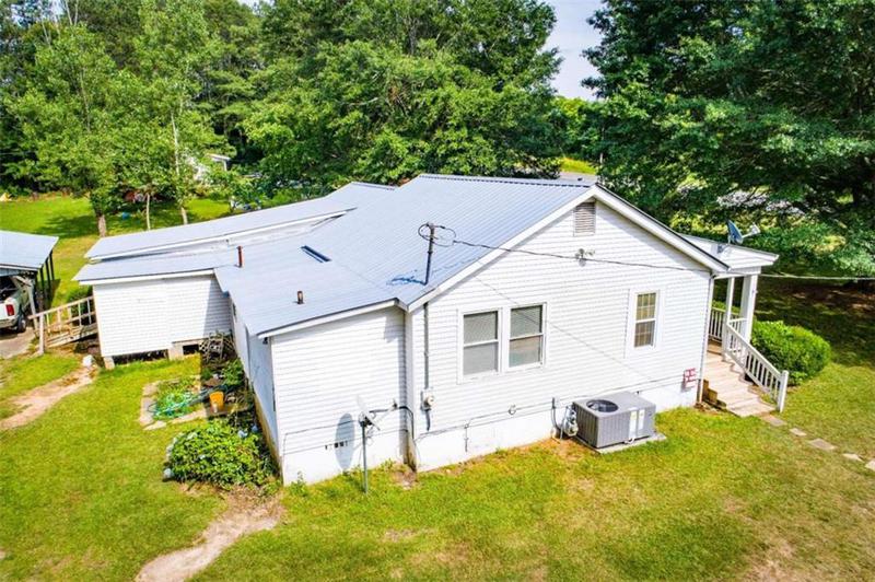 Image for property 3125 Highway 166, Carrollton, GA 30117