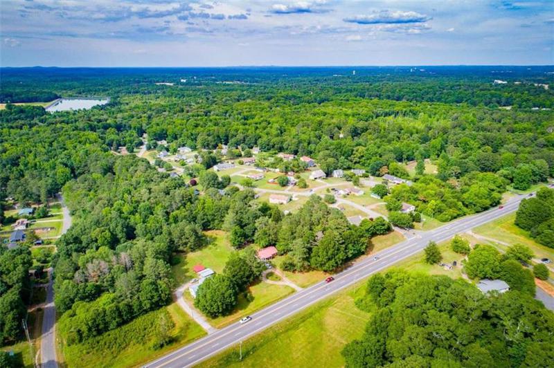 Image for property 3125 Highway 166, Carrollton, GA 30117