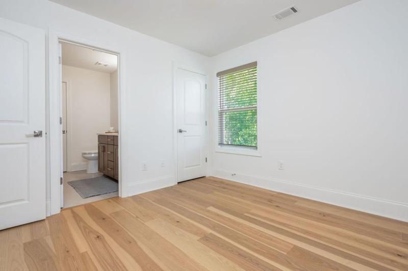 Image for property 1013 Liberty Springs Drive, Woodstock, GA 30188