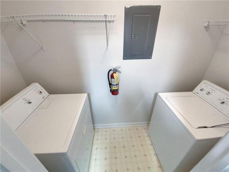 Image for property 216 Edinburgh Court 216, Alpharetta, GA 30004