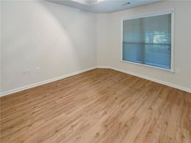 Image for property 216 Edinburgh Court 216, Alpharetta, GA 30004