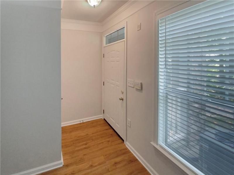 Image for property 216 Edinburgh Court 216, Alpharetta, GA 30004
