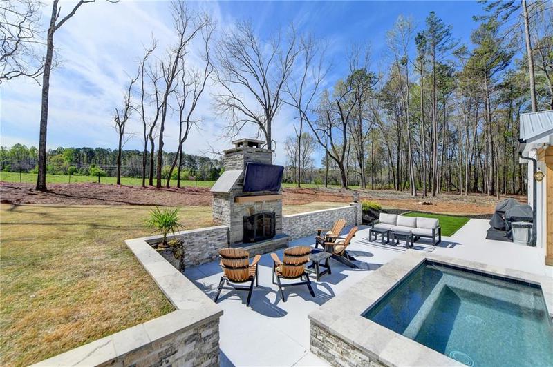 Image for property 132 Swift Creek Way, Jefferson, GA 30549