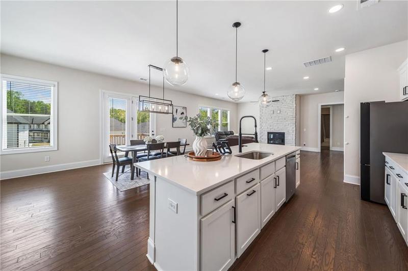 Image for property 117 Villanueva Road, Woodstock, GA 30188