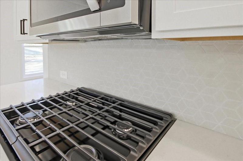 Image for property 685 Sunstone Lane, Lawrenceville, GA 30043