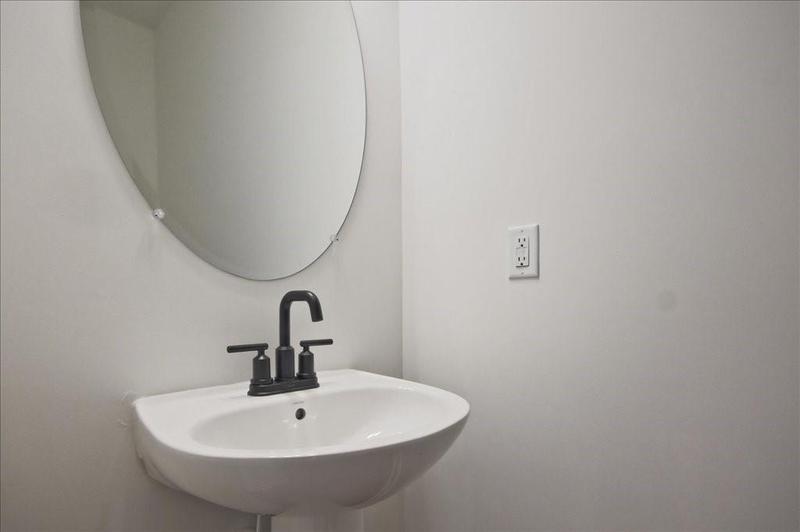 Image for property 685 Sunstone Lane, Lawrenceville, GA 30043