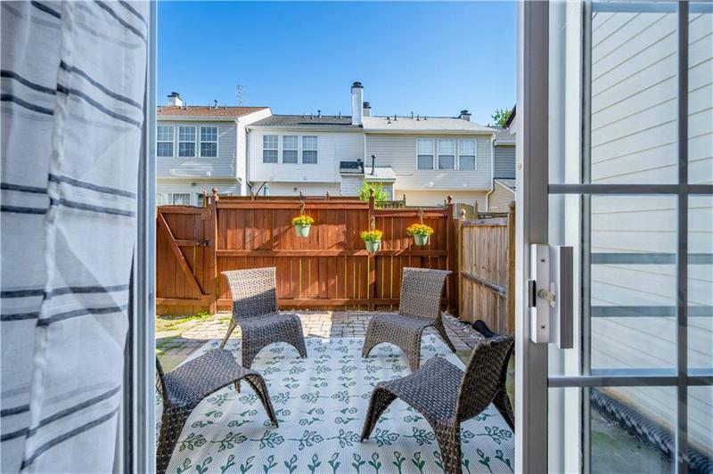 Image for property 1240 Kilmington Court, Alpharetta, GA 30009