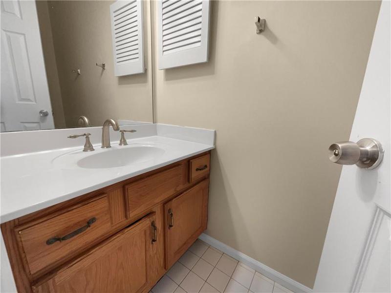 Image for property 9997 Point View Drive, Jonesboro, GA 30238