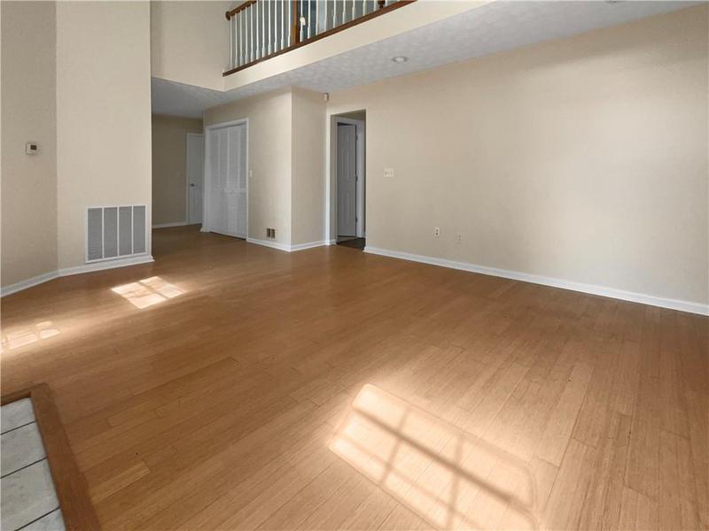 Image for property 9997 Point View Drive, Jonesboro, GA 30238