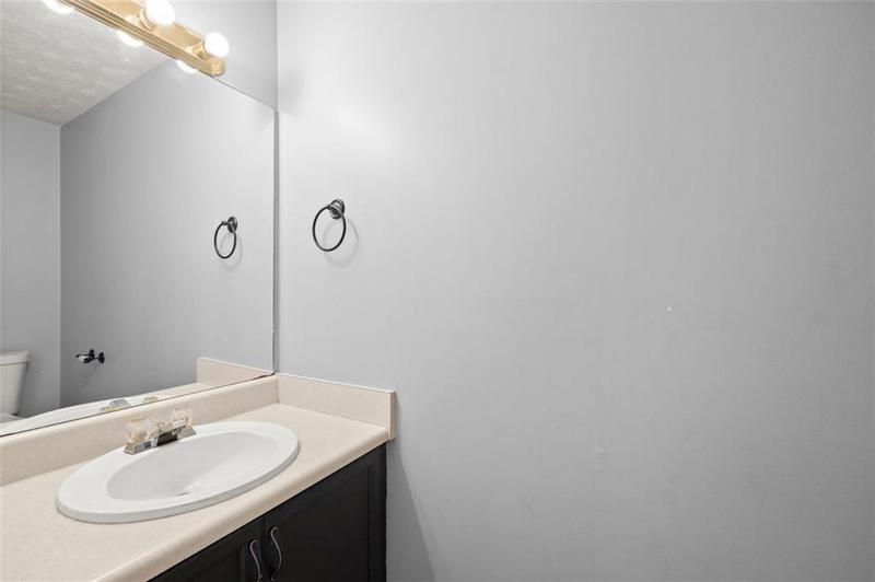 Image for property 5460 Apache Trail, Gainesville, GA 30506