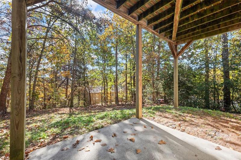 Image for property 5460 Apache Trail, Gainesville, GA 30506